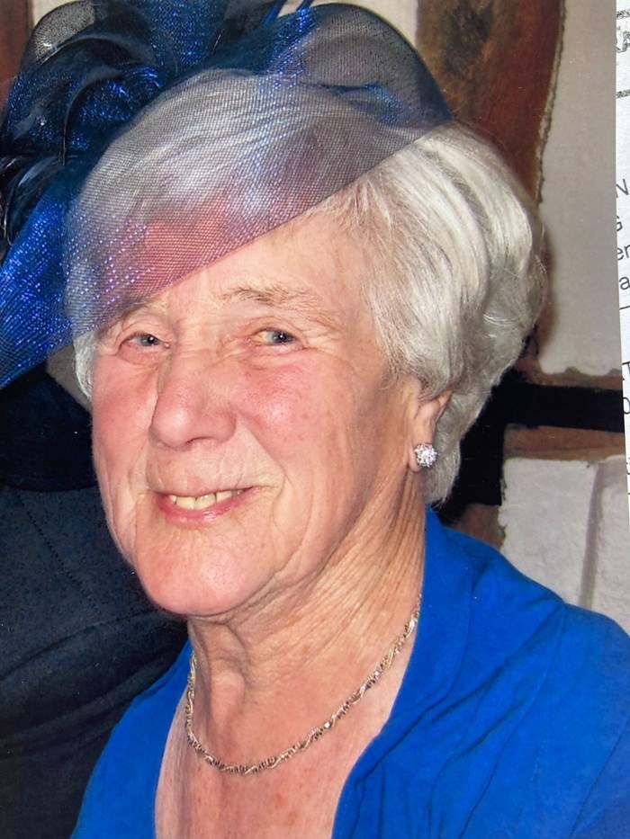 Gwyneth Edwards 1931-2019